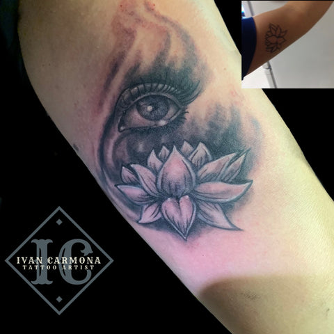 Lotus Rework Tattoo In Black And Gray With An Eye On The Arm Retrabajo Del Tatuaje De Un Loto En Negro Y Gris Con Un Ojo En El Brazo <br>
