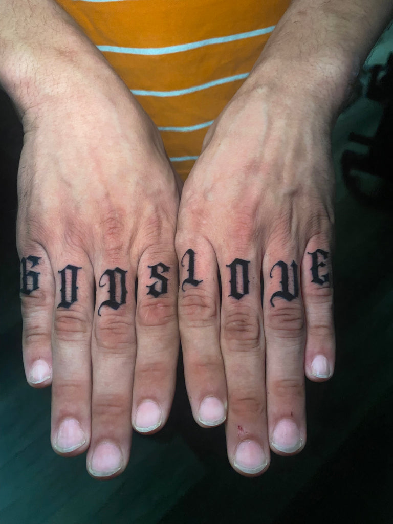 Knuckle tattoos: Millennials are getting creative with eight characters |  The Independent | The Independent
