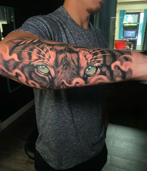 12+ Realistic Blue Eyes Tattoos – Tiger Tattoo Designs | Tiger tattoo  design, White tiger tattoo, Tiger tattoo