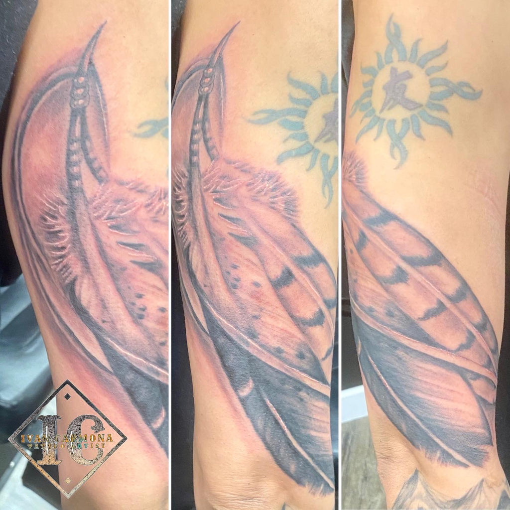 Feather - Tattoo Abyss Montreal