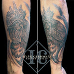 Rooster Tattoo In Black And Gray With Texture On The Forearm Un Tatuaje De Gallo Negro Y Gris Con Textura En El Antebrazo