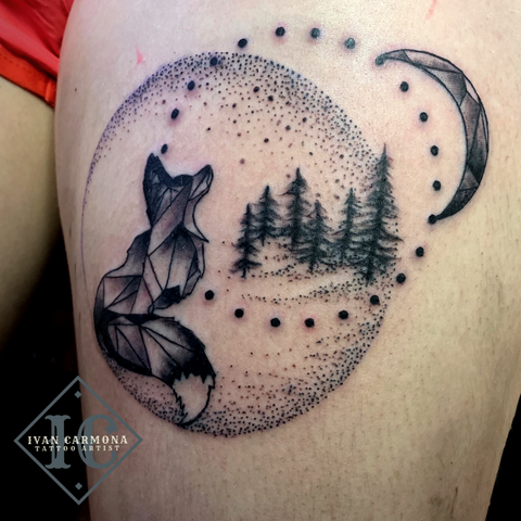 Fox Moon Black And Gray Geometric Dot Work Thigh Tattoo With Trees Zorro Y Luna Negro Y Gris Trabajo De Punto Geométrico Del Tatuaje Con Árboles